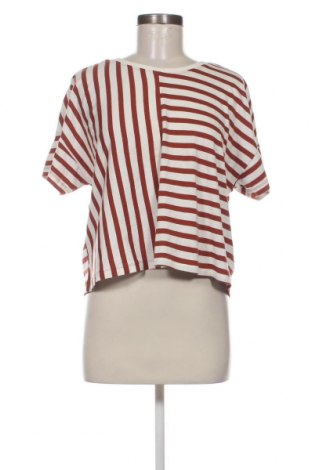 Γυναικείο t-shirt ONLY, Μέγεθος L, Χρώμα Πολύχρωμο, Τιμή 7,15 €