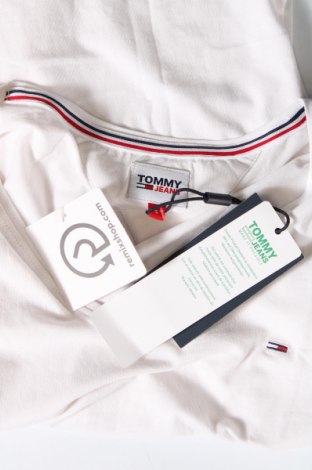 Γυναικείο t-shirt Tommy Jeans, Μέγεθος S, Χρώμα Λευκό, Τιμή 37,11 €