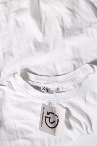 Γυναικείο t-shirt Zara, Μέγεθος S, Χρώμα Λευκό, Τιμή 6,00 €