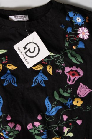 Dámské tričko Zara Trafaluc, Velikost S, Barva Černá, Cena  195,00 Kč