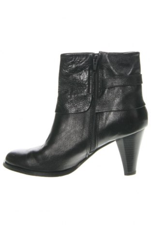 Damen Stiefeletten, Größe 37, Farbe Schwarz, Preis 23,94 €