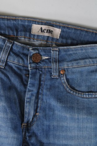 Dámske džínsy  Acne, Veľkosť S, Farba Modrá, Cena  42,22 €