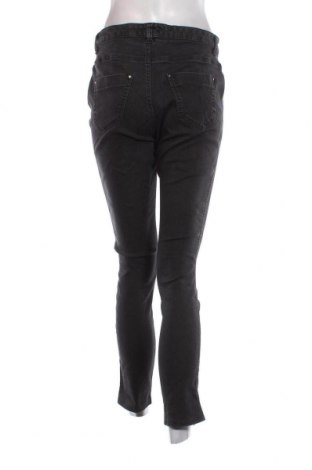 Дамски дънки Ascari Jeans, Размер M, Цвят Черен, Цена 8,20 лв.
