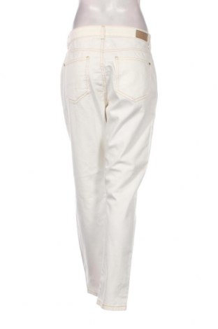 Γυναικείο Τζίν Clockhouse, Μέγεθος L, Χρώμα Λευκό, Τιμή 17,94 €
