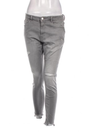 Damen Jeans Edc By Esprit, Größe M, Farbe Grau, Preis 15,69 €