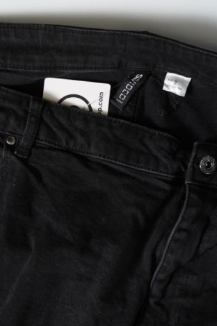 Damskie jeansy H&M Divided, Rozmiar 4XL, Kolor Czarny, Cena 92,76 zł