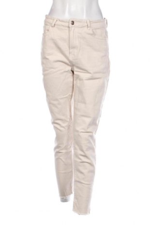 Damen Jeans ONLY, Größe M, Farbe Ecru, Preis 23,66 €