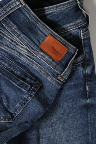 Blugi de femei Pepe Jeans, Mărime M, Culoare Albastru, Preț 78,95 Lei