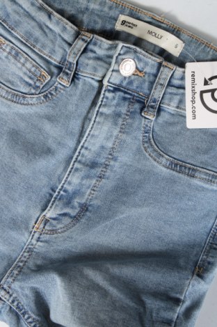 Дамски дънки Perfect Jeans By Gina Tricot, Размер XXS, Цвят Син, Цена 17,68 лв.