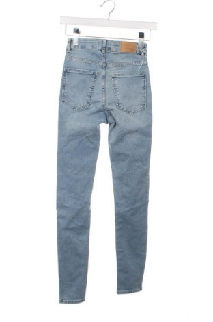 Damskie jeansy Perfect Jeans By Gina Tricot, Rozmiar XXS, Kolor Niebieski, Cena 34,80 zł