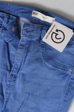 Damskie jeansy Perfect Jeans By Gina Tricot, Rozmiar M, Kolor Niebieski, Cena 209,66 zł