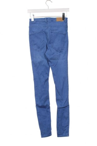 Дамски дънки Perfect Jeans By Gina Tricot, Размер M, Цвят Син, Цена 91,20 лв.