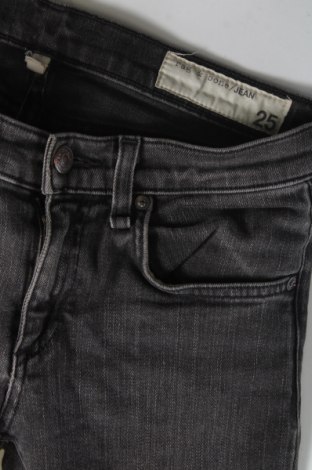 Dámske džínsy  Rag & Bone, Veľkosť S, Farba Sivá, Cena  46,26 €