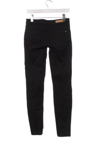 Дамски дънки Zara Trafaluc, Размер S, Цвят Черен, Цена 23,34 лв.