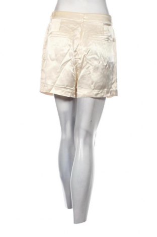 Damen Shorts A Lot Less x About You, Größe XL, Farbe Ecru, Preis 24,49 €