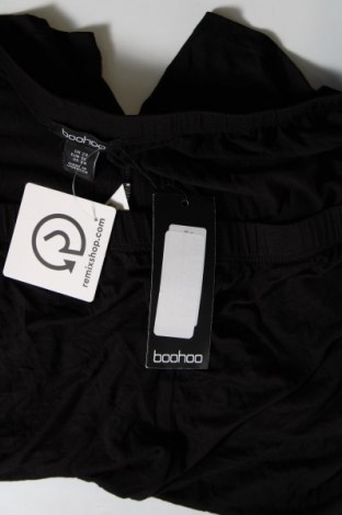 Дамски къс панталон Boohoo, Размер 3XL, Цвят Черен, Цена 31,00 лв.