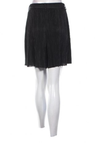 Γυναικείο κοντό παντελόνι Boohoo, Μέγεθος L, Χρώμα Μαύρο, Τιμή 15,98 €