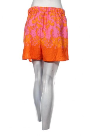 Pantaloni scurți de femei Boohoo, Mărime M, Culoare Multicolor, Preț 101,97 Lei