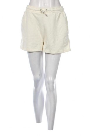 Damen Shorts Boohoo, Größe M, Farbe Ecru, Preis 15,98 €