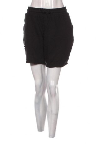 Γυναικείο κοντό παντελόνι Bpc Bonprix Collection, Μέγεθος XL, Χρώμα Μαύρο, Τιμή 7,05 €