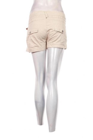 Γυναικείο κοντό παντελόνι Bsk, Μέγεθος L, Χρώμα  Μπέζ, Τιμή 13,96 €