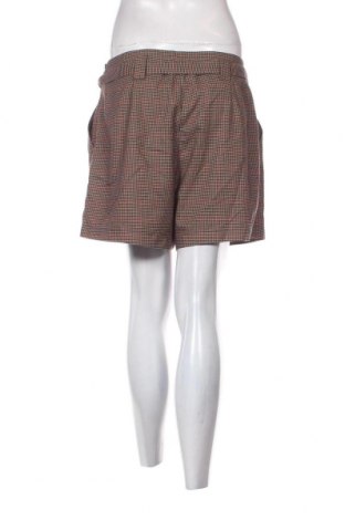 Дамски къс панталон Clockhouse, Размер L, Цвят Кафяв, Цена 15,01 лв.
