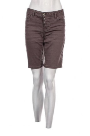 Дамски къс панталон Denim 1982, Размер S, Цвят Сив, Цена 11,14 лв.