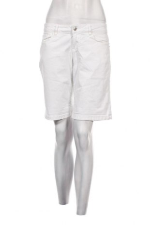 Γυναικείο κοντό παντελόνι Esprit, Μέγεθος S, Χρώμα Λευκό, Τιμή 10,20 €