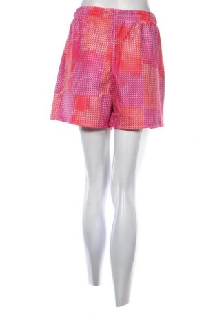 Γυναικείο κοντό παντελόνι FILA, Μέγεθος XL, Χρώμα Πολύχρωμο, Τιμή 39,69 €