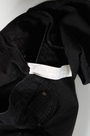 Дамски къс панталон Fisherfield, Размер M, Цвят Черен, Цена 19,55 лв.