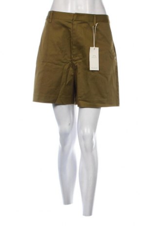 Дамски къс панталон Maison Scotch, Размер XL, Цвят Зелен, Цена 49,64 лв.