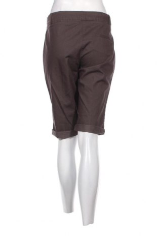 Pantaloni scurți de femei Monsoon, Mărime XL, Culoare Maro, Preț 63,69 Lei