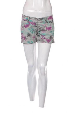 Γυναικείο κοντό παντελόνι Moodo, Μέγεθος S, Χρώμα Πολύχρωμο, Τιμή 10,54 €
