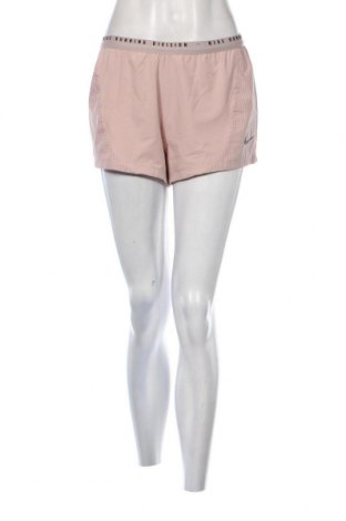 Дамски къс панталон Nike, Размер S, Цвят Розов, Цена 77,00 лв.