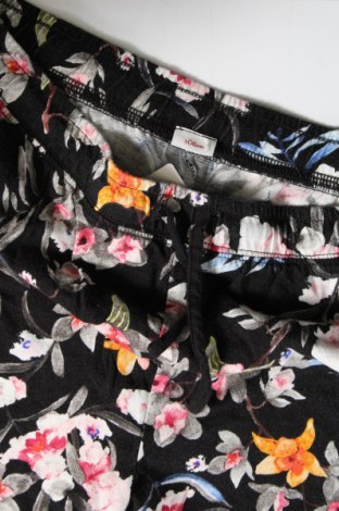 Pantaloni scurți de femei S.Oliver, Mărime M, Culoare Multicolor, Preț 31,37 Lei