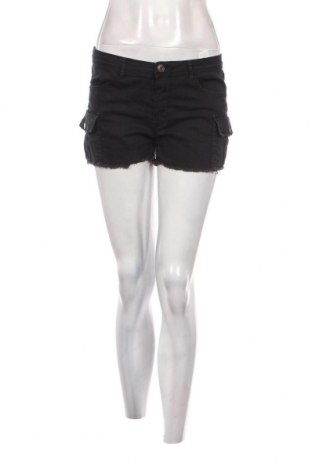 Дамски къс панталон Sinsay, Размер M, Цвят Черен, Цена 7,66 лв.