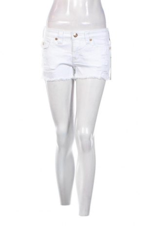 Дамски къс панталон True Religion, Размер S, Цвят Бял, Цена 57,57 лв.