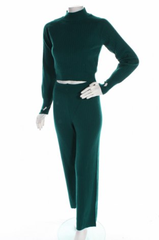 Damen-Set Trendyol, Größe M, Farbe Grün, Preis € 22,94