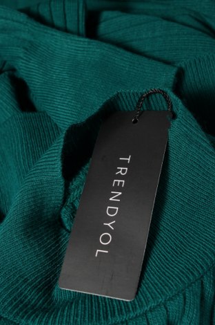 Damen-Set Trendyol, Größe M, Farbe Grün, Preis € 45,88