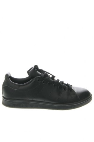 Дамски обувки Adidas Originals, Размер 39, Цвят Черен, Цена 53,40 лв.