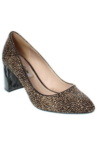 Дамски обувки Clarks, Размер 36, Цвят Многоцветен, Цена 137,16 лв.