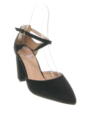 Дамски обувки GOGO Sandals, Размер 39, Цвят Черен, Цена 71,71 лв.