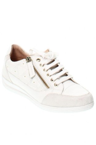 Дамски обувки Geox, Размер 35, Цвят Бял, Цена 115,71 лв.