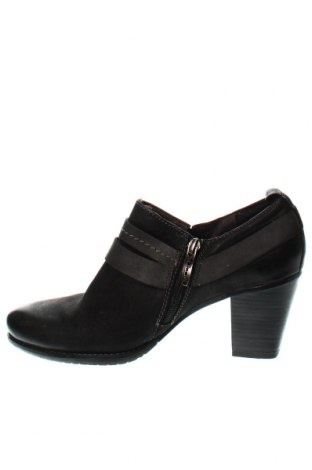 Дамски обувки Tamaris, Размер 38, Цвят Черен, Цена 31,20 лв.