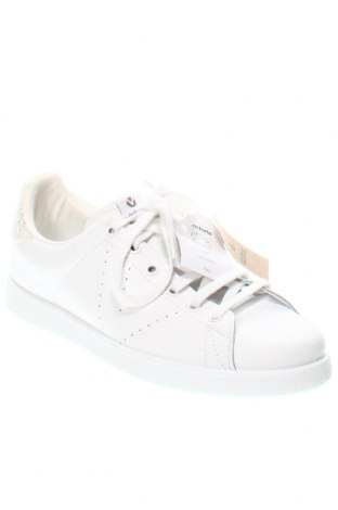 Дамски обувки Victoria, Размер 41, Цвят Бял, Цена 93,00 лв.