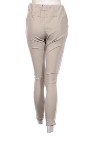 Γυναικείο παντελόνι, Μέγεθος M, Χρώμα  Μπέζ, Τιμή 2,69 €