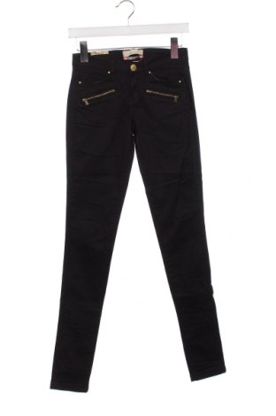 Дамски панталон Bershka, Размер XS, Цвят Черен, Цена 17,40 лв.