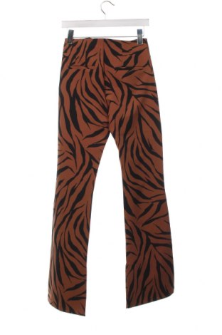 Дамски панталон Bershka, Размер XS, Цвят Кафяв, Цена 13,05 лв.
