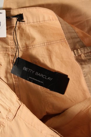 Γυναικείο παντελόνι Betty Barclay, Μέγεθος XXL, Χρώμα  Μπέζ, Τιμή 77,03 €
