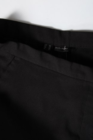 Γυναικείο παντελόνι Body Flirt, Μέγεθος XL, Χρώμα Μαύρο, Τιμή 8,45 €